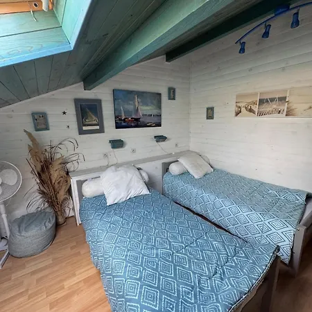 Au Bord De L'ocean Apartment